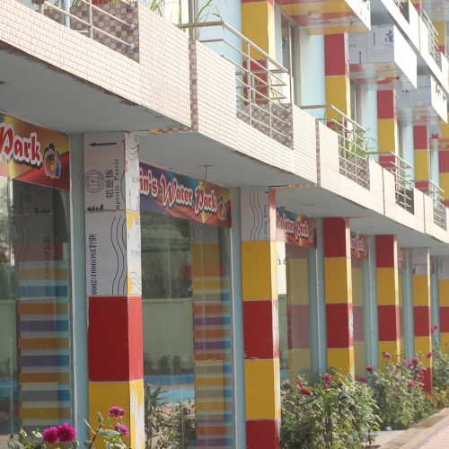 43527265_1878531155571568_665952344445288448_n