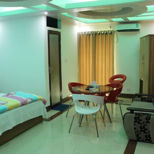 45042894_1889245754500108_3002737870017396736_n